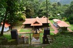 Temple: ఆలయాన్ని స్క్రూలతో ఆరు అడుగుల ఎత్తుకు లేపారు! ఎందుకో తెలుసా?