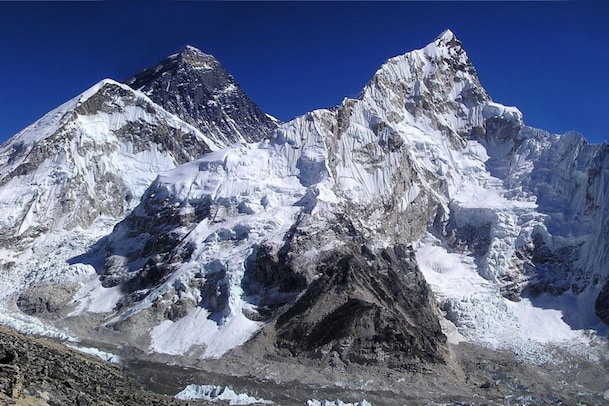 Mount Averest : చెత్తతో నిండిపోతున్న ఎవరెస్ట్ పర్వతం.. ఎందుకిలా?