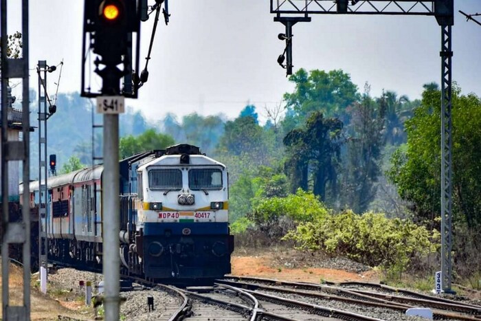 PH Railway Station: రైల్వే స్టేషన్లకు PH అని పేరు ఎందుకు ఉంటుందో తెలుసా?