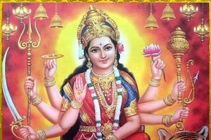 అక్కడ నిరంతరం జ్వాల మండుతూ ఉంటుంది! 200ఏళ్ల నాటి అంబికా దేవి ఆలయం!