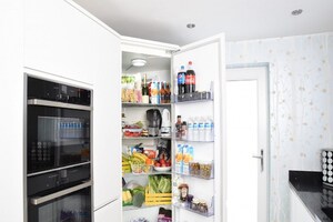 Food Items| Fridge: వీటిని ఫ్రిజ్‌లో పెట్టడం బెటరా ? లేక బయట ఉంచడం మంచిదా ?