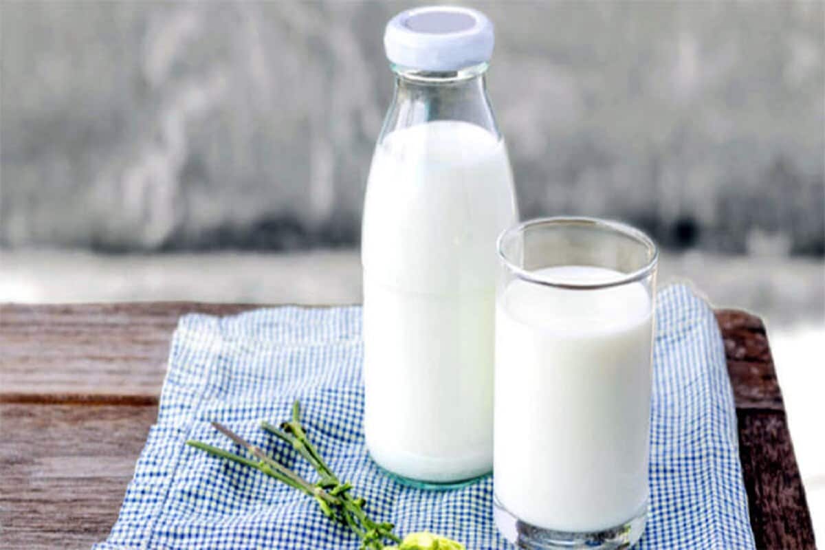 Do you drink milk before going to bed at night...?