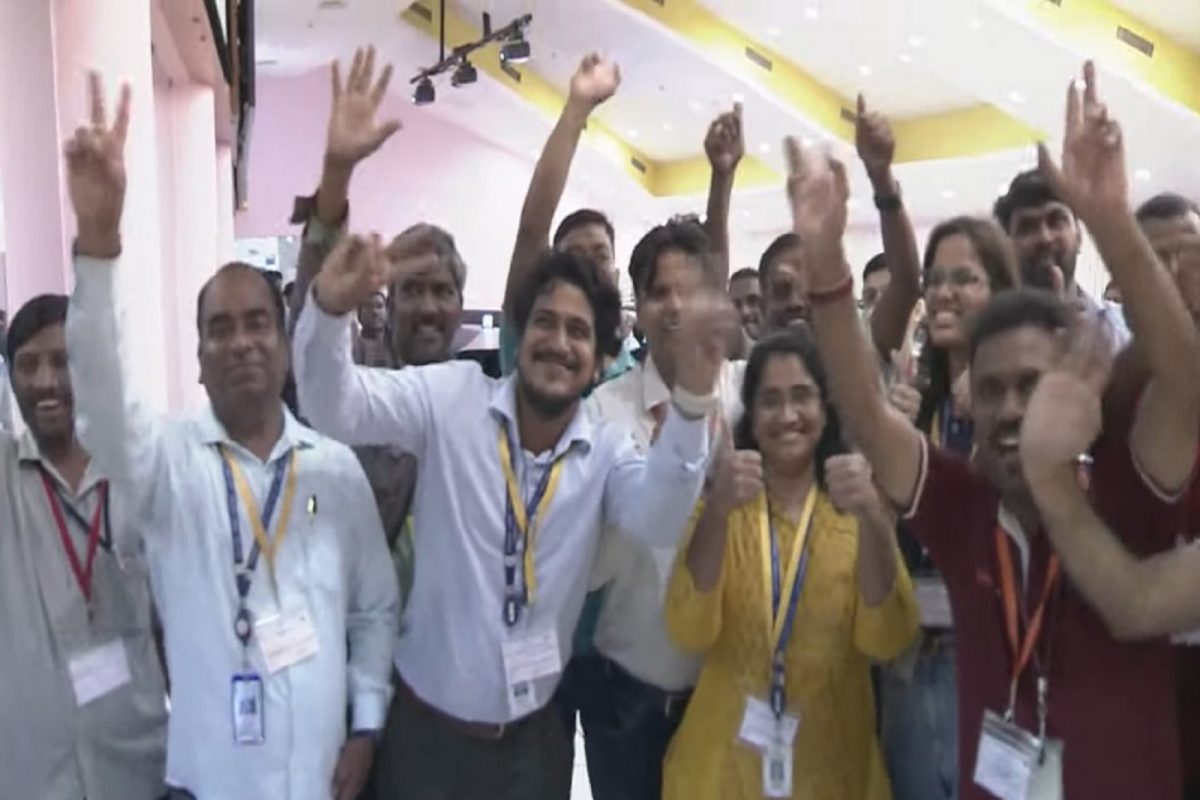 ISRO Employee Salary: ఇస్రో ఉద్యోగుల శాలరీ ఎంతో తెలుసా.. – News18 తెలుగు