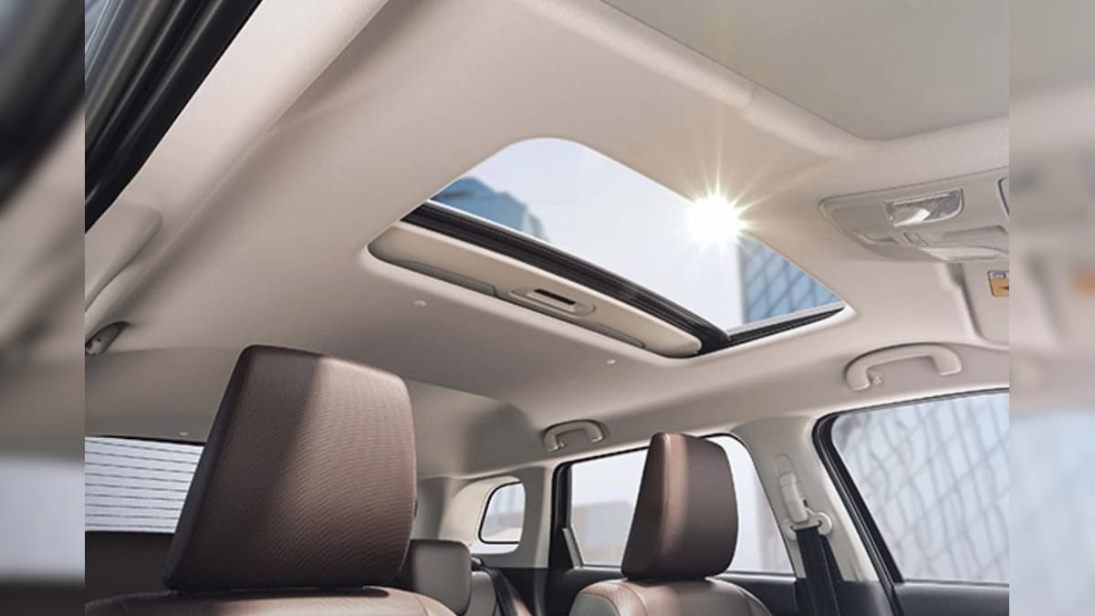 రూ.10 లక్షల లోపు పవర్‌ఫుల్ కారు.. రాజీ లేని ఫీచర్లు.. అందుకే తెగ  కొనేస్తున్నారు! | maruti suzuki brezza perfect suv for office working  people in budget range know price features mileage and ...