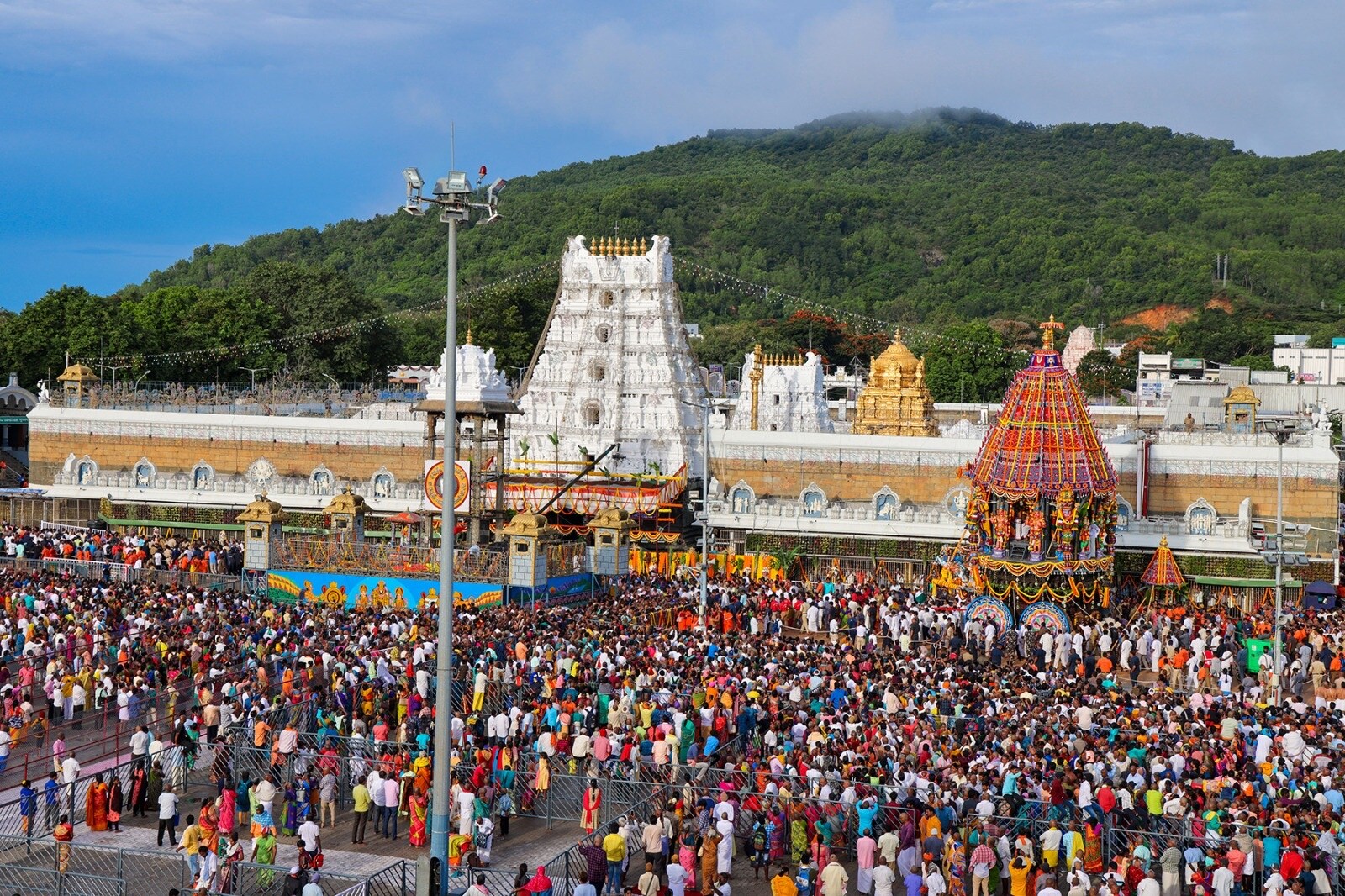 Tirumala Interesting Facts శ్రీవారికి ఎన్ని రకాల ప్రసాదాలు