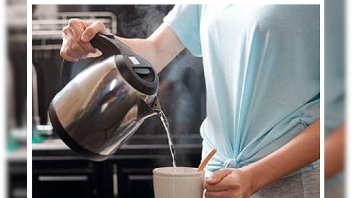 Boiling Water నీటిని పదే పదే మరిగించడం ప్రమాదమా..? డాక్టర్ చెప్పిన 5