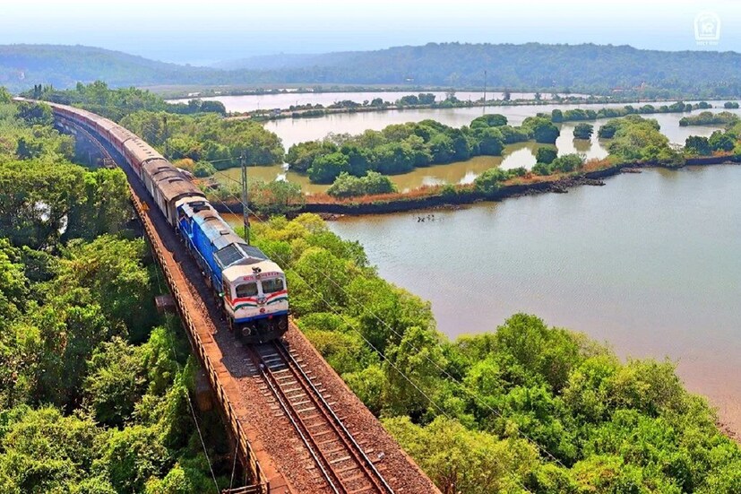   ayodhya, ayodhya trains, special trains, railways, రైల్వేస్, ఇండియన్ రైల్వేస్, స్పెషల్ ట్రైన్స్, అయోధ్య ట్రైన్ 