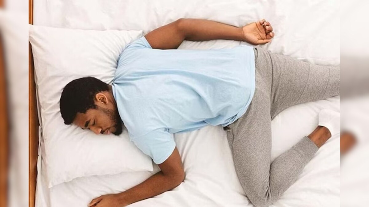 బోర్లా పడుకొని నిద్రపోతున్నారా?అయితే మీ ఊపిరి ఆగిపోవచ్చు!| Sleeping on ...