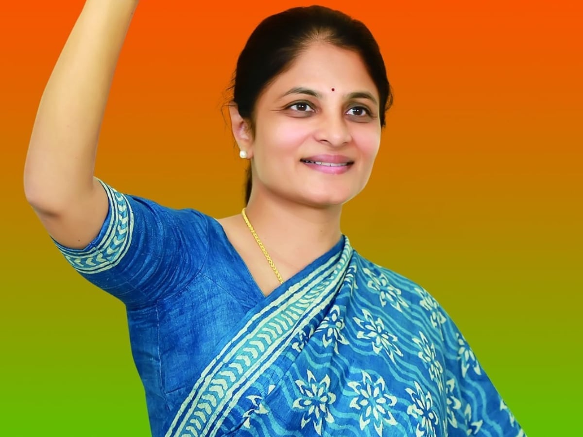 Dodda Reddy ఉత్తరప్రదేశ్ రాజకీయాల్లో తెలుగు మహిళ.. కలకలం రేపుతున్న శ్రీకళారెడ్డి ...