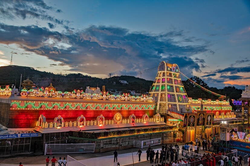 Tirumala: శ్రీవారిని మొదటి గడపనుంచి దర్శించుకుంటారా? ఇదే మంచి ఛాన్స్ ...