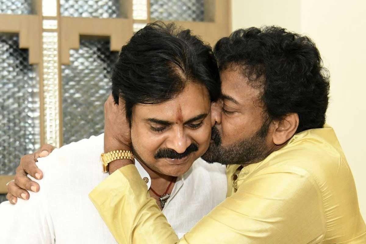 Chiranjeevi: 'అన్నయ్య నా ఆపద్బంధవుడు'.. చిరుపై పవన్ కళ్యాణ్ ఎమోషనల్ నోట్..!