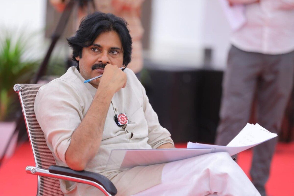 Pawan Kalyan: పవన్‌కు దిమ్మతిరిగే ఆస్తులు..ఆయన ఇల్లు అమ్మితే ఒక తరం కూర్చొని తినొచ్చు