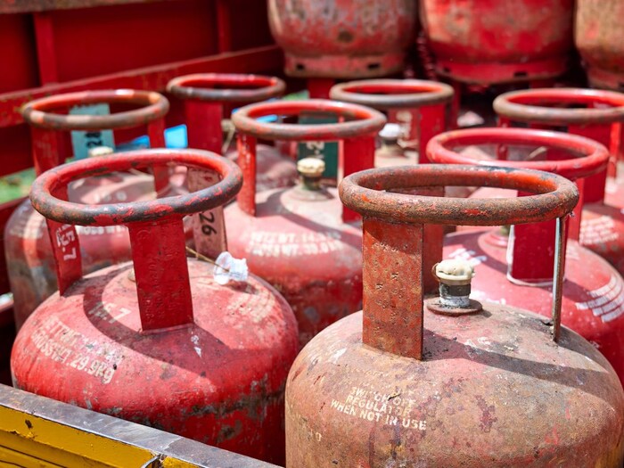 Are you using LPG gas cylinder?. Is the cylinder empty? Do you want to book gas cylinder?. But this news is for you. A bumper offer is available on the gas cylinder. Full details about this for you.. Are you using LPG gas cylinder?. Is the cylinder empty? Do you want to book gas cylinder?. But this news is for you. A bumper offer is available on the gas cylinder. Full details about this for you..