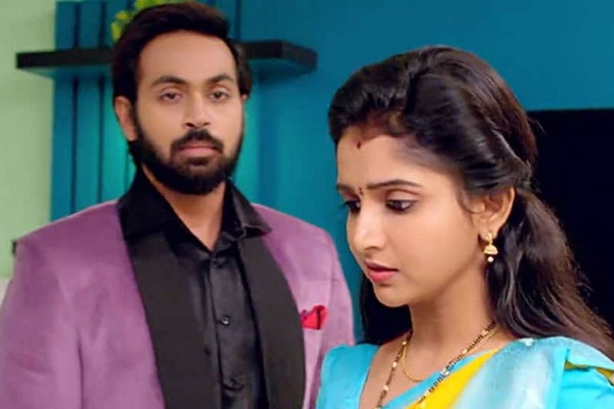 భార్యను బానిసలా చూస్తాడు.. బ్రహ్మముడి రాజ్‌పై ఆ నటి ఫ్యాన్స్ ఫైర్!