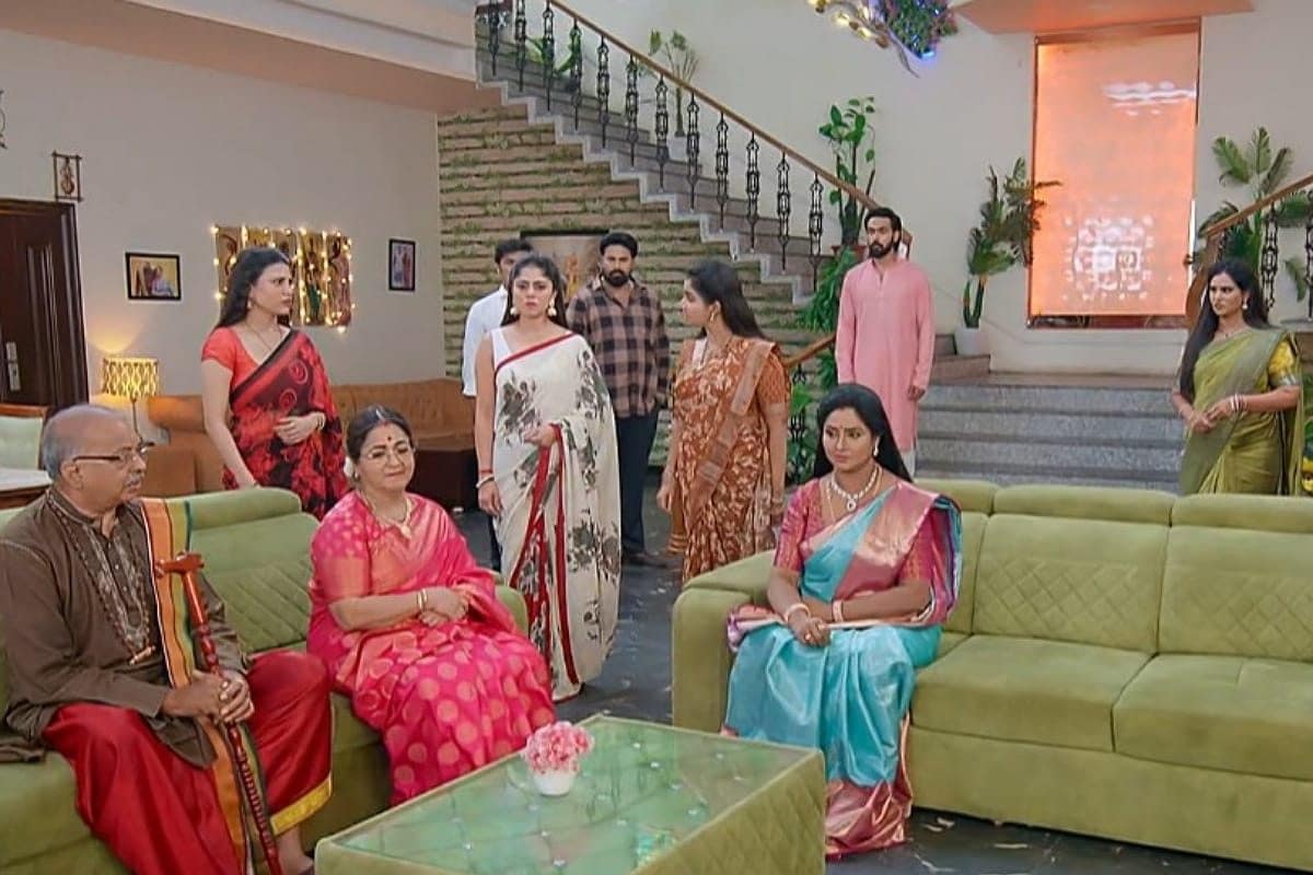 రుద్రాణితో ఛాలెంజ్ చేసిన కావ్య.. అపర్ణకు స్పాట్ పెట్టిన రాహుల్!