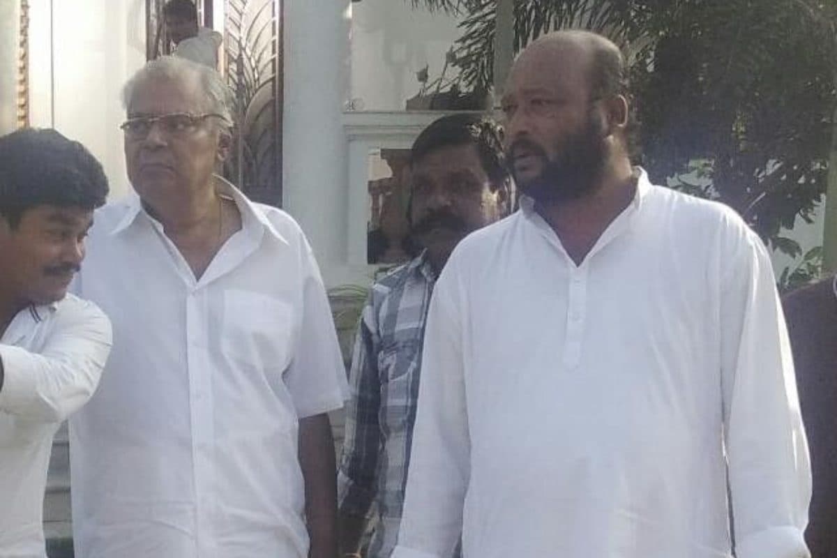 టాలీవుడ్ ఆర్టిస్ట్‌కి హెల్త్ కండీషన్ సీరియస్.. లేటెస్ట్ ఫోటోలు వైరల్