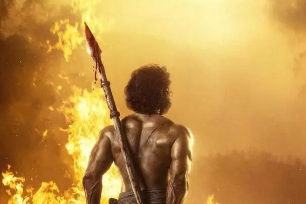 'విరూపాక్ష' సెంటిమెంట్ ఫాలో అవుతున్న మెగా మేనల్లుడు.. ఏరి కోరి మరీ ఆయన్నే తీసుకున్నారుగా!