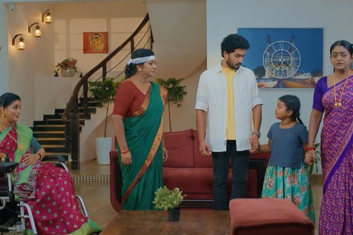 అత్తలంటే కాంచన, అనసూయలే... వంటలక్క పెళ్లితో కార్తీకదీపం నవవసంతం మొదలైంది!