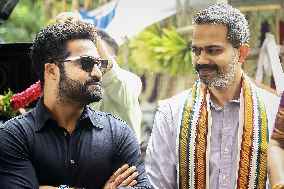 ఎన్టీఆర్ లేకుండా 'NTR31' మూవీ షూటింగ్... నీల్ మామ మాస్ యుద్ధానికి రెడీ అయిపోయాడోచ్!
