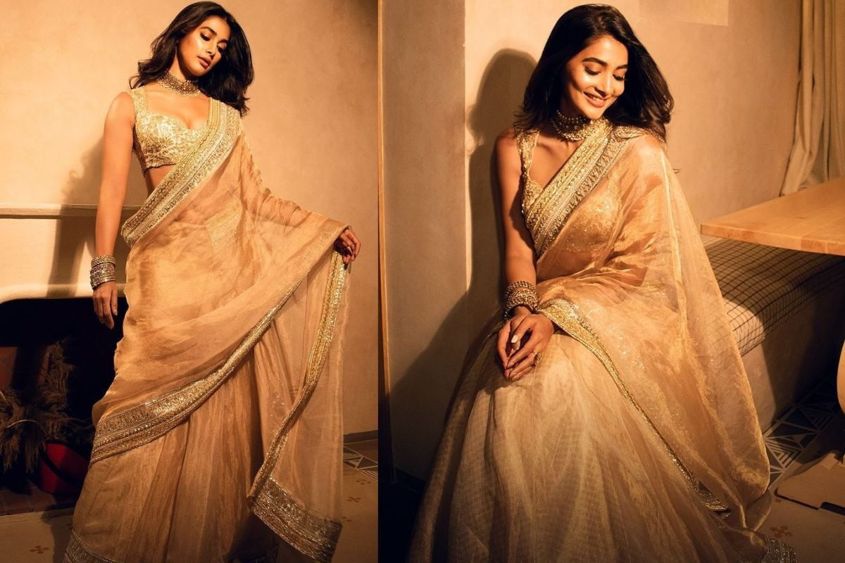 పండగ వేళ బంగారంలా మెరిసిన పూజా.. ఫోటోలు చూస్తే కళ్ళు తిప్పుకోలేరు!