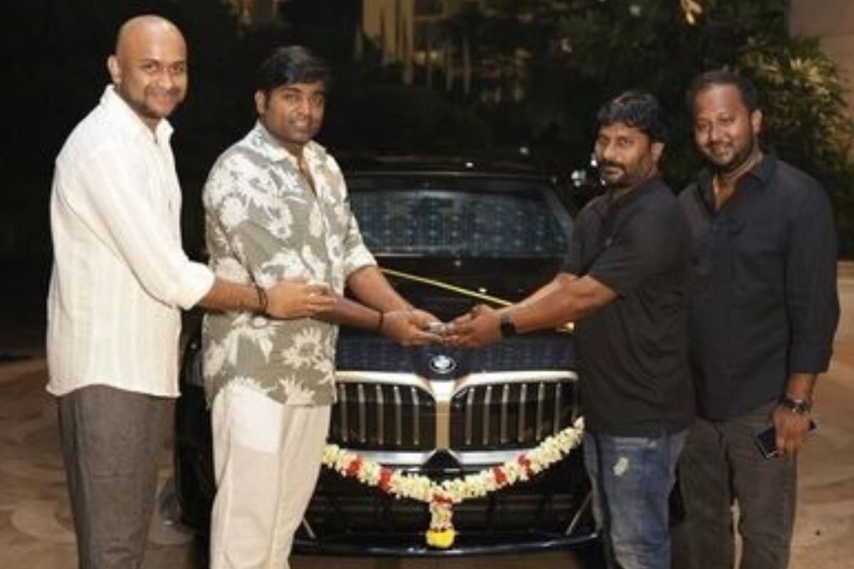 Maharaja Movie: 'మహారాజా' దర్శకుడికి కాస్ట్‌లీ కారు గిఫ్ట్... ఎన్ని కోట్లో తెలుసా..?