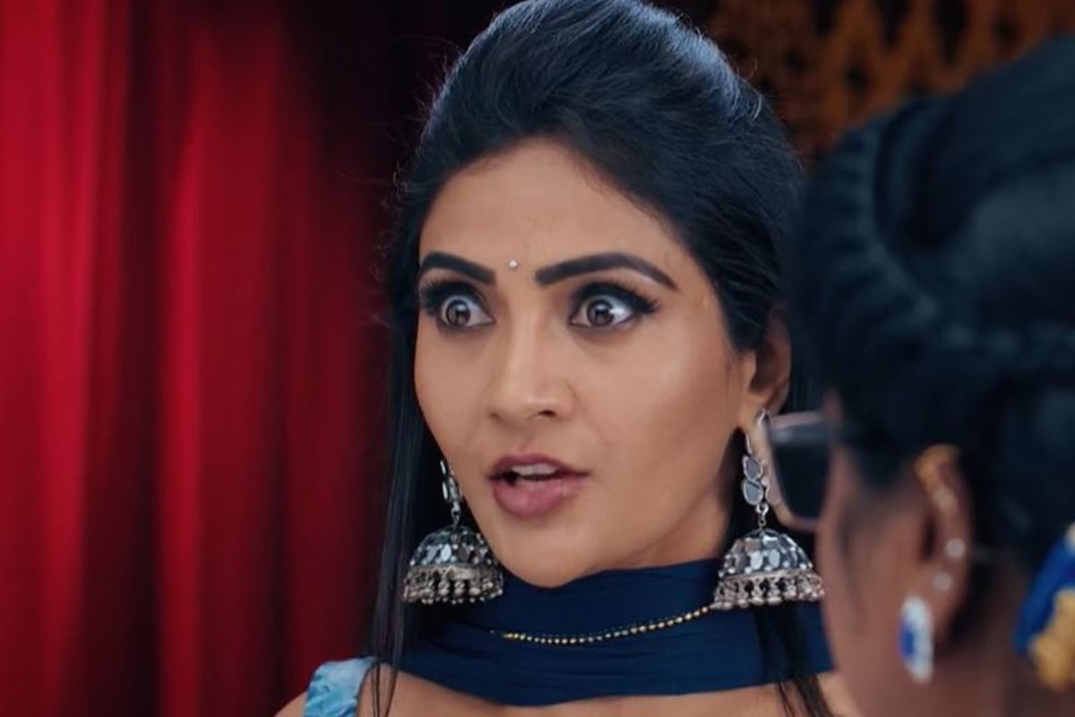 ఉన్మాదిలా మారిపోయిన జ్యోత్స్న.. తండ్రని ఇంట్లోకి రానివ్వకుండా అవమానించిన స్వప్న!