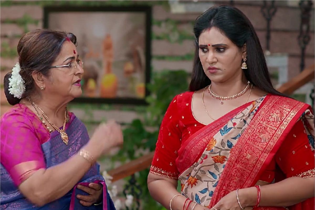 ధాన్యలక్ష్మికి స్ట్రాంగ్ వార్నింగ్ ఇచ్చిన ఇందిరా దేవి.. రుద్రాణిని గెంటెస్తానన్న స్వప్న!