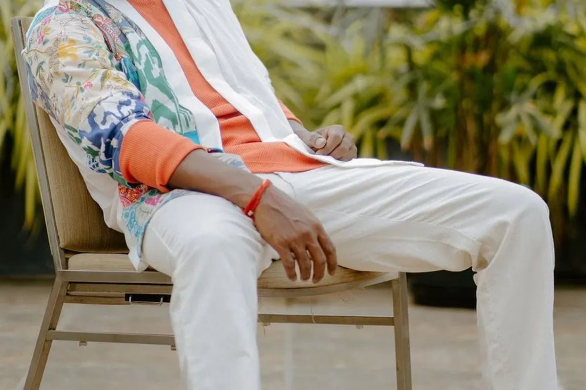 నాగచైతన్య ఫ్రెండ్ పాత్రలో నటించి అతనికంటే ఎక్కువ సినిమాలు తీస్తున్న నటుడు.. ఎవరో తెలుసా?