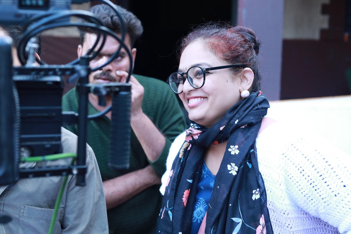 వికటకవికి వ‌ర్క్ చేయ‌టం ఓ డిఫ‌రెంట్ ఎక్స్‌పీరియెన్స్.. : గాయ‌త్రి దేవి ఇంట‌ర్వ్యూ...