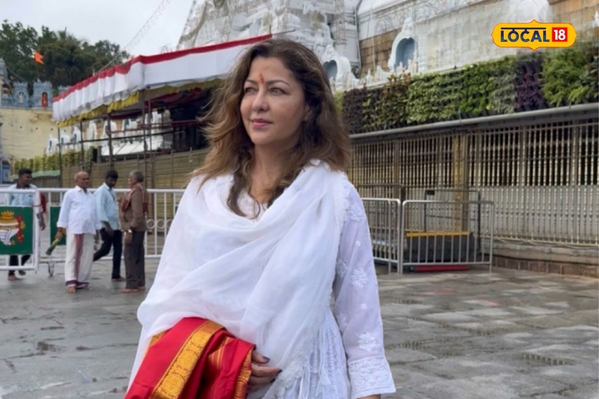 పవన్ కల్యాణ్‌తో కలిసి సెన్సేషన్ క్రియేట్ చేసిన ఈ అమ్మడు గుర్తుందా.. తిరుమలలో తళుక్కుమంది