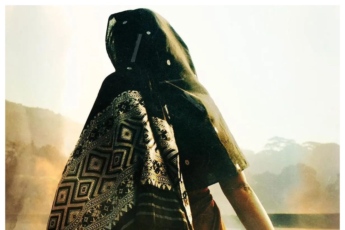 500 కోట్ల హీరోయిన్.. 3 హీరోలతో డేటింగ్.. 43 ఏళ్లు వచ్చినా ఇంకా సింగిలే.. ఎవరంటే..?