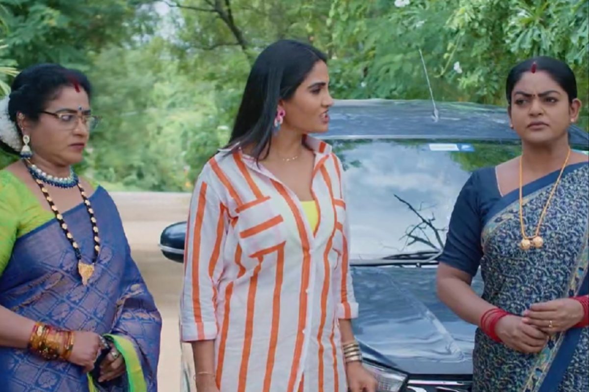 నా బావతో కాపురం చేసేలా ఉన్నావన్న జ్యోత్స్న.. పళ్ళు రాలిపోతాయి అంటూ వంటలక్క మాస్ వార్నింగ్!