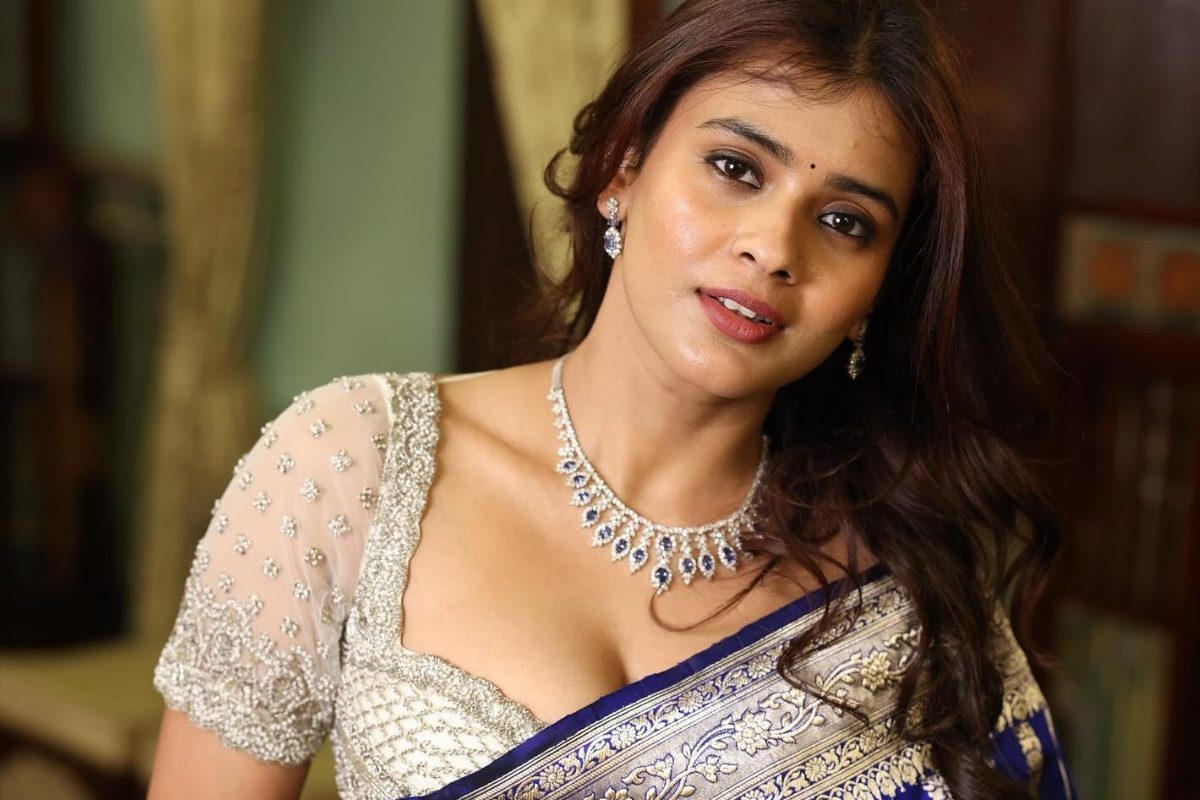 Beauty: చీరకట్టులో కుమారి కిర్రాక్ లుక్స్.. లేటేస్ట్ ఫొటోస్ వైరల్