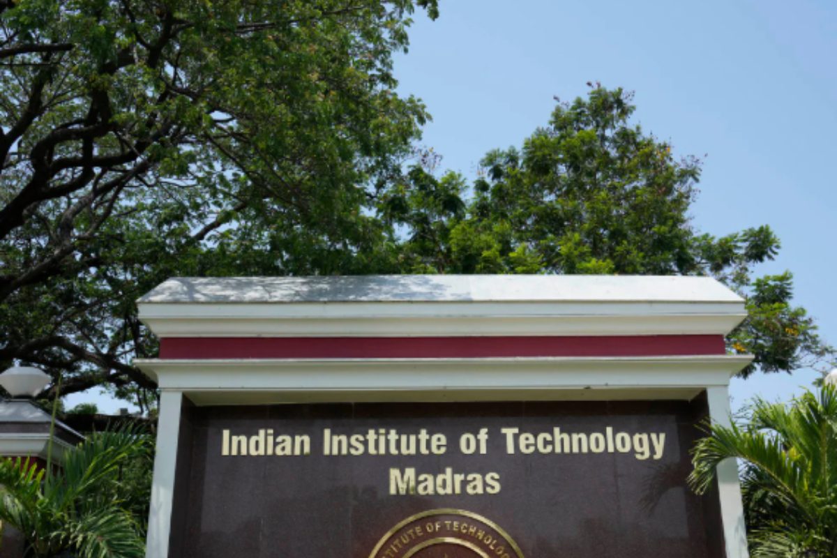 IIT Madras: ఐఐటీ మద్రాసులో కొత్త కోర్సులు ప్రారంభం.. కొద్ది రోజులే సమయం..