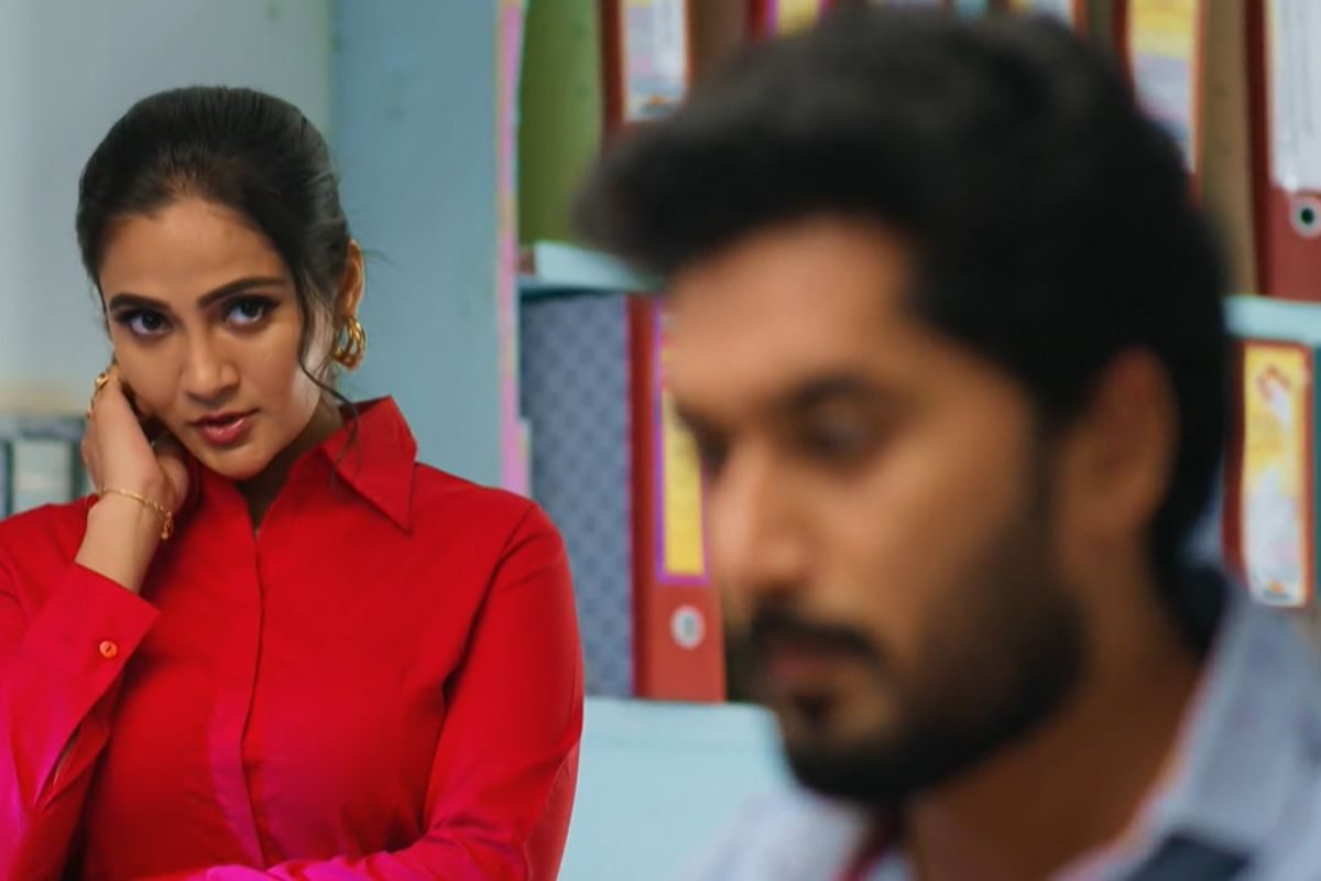 పూర్తిగా కామాంధురాలిగా మారిన జ్యోత్స్న.. కార్తీక్‌పై ఆ చూపులు ఏంటి తల్లో..మోనిత కంటే ఘోరం