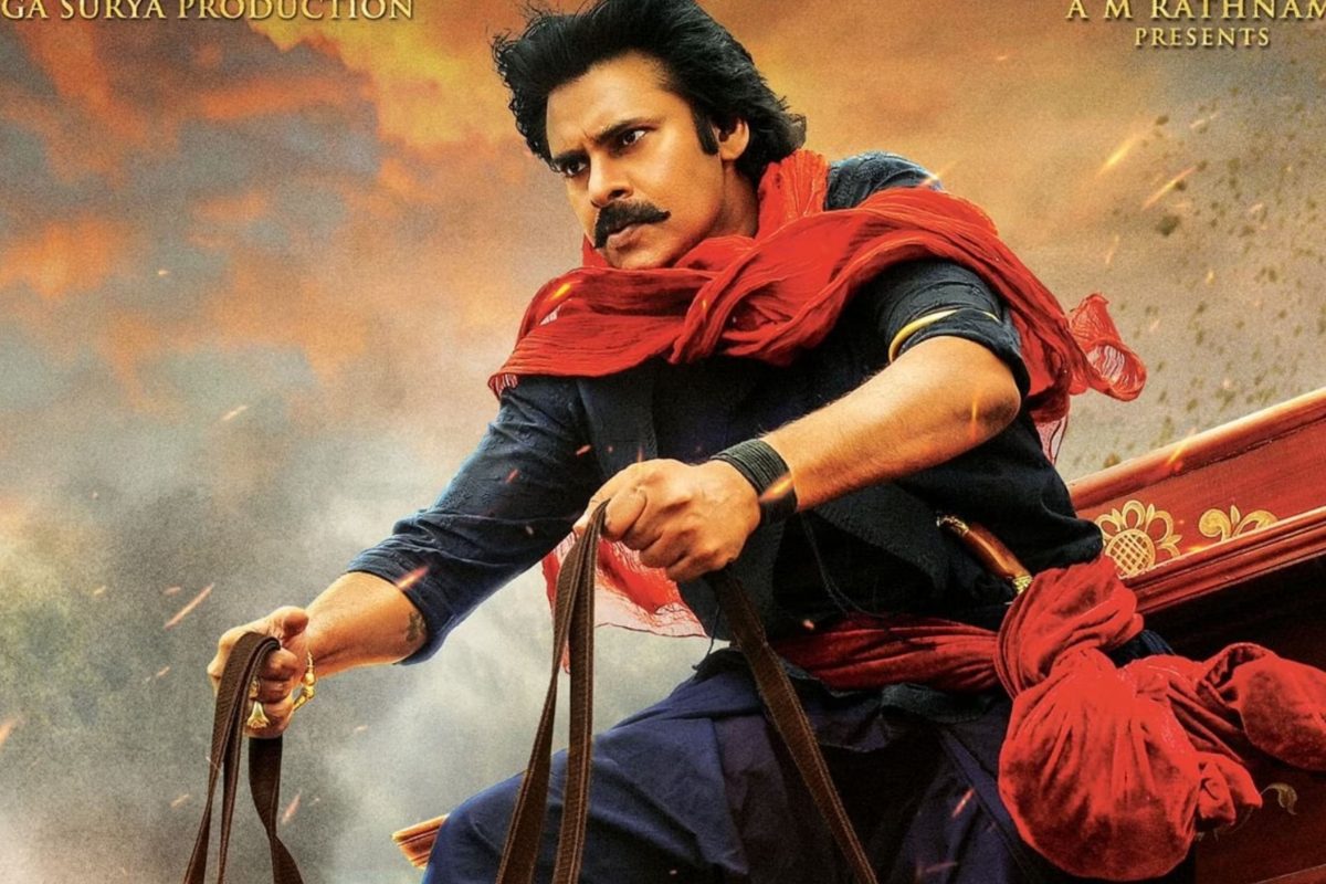 ఎన్టీఆర్, ఎంజీఆర్ ప్రేరణతో హరిహర వీరమల్లు పవన్ కళ్యాణ్ రోల్.. హైప్ పెంచిన డైరెక్టర్