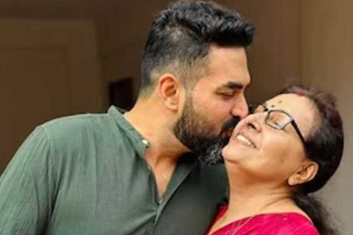 Tollywood: టాలీవుడ్ స్టార్ మ్యూజిక్ డైరెక్టర్ ఇంట్లో తీవ్ర విషాదం