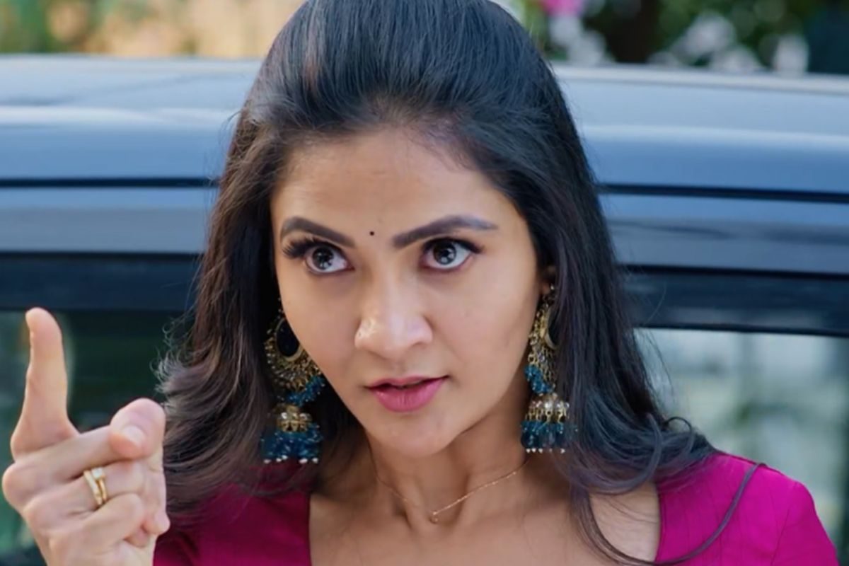 హమ్మయ్యా.. థాంక్స్ బావ.. కొంచం ఉంటే ఈ దీప చేతిలో చచ్చేదాన్ని.. వంటలక్క ఉతికేసిందిగా!