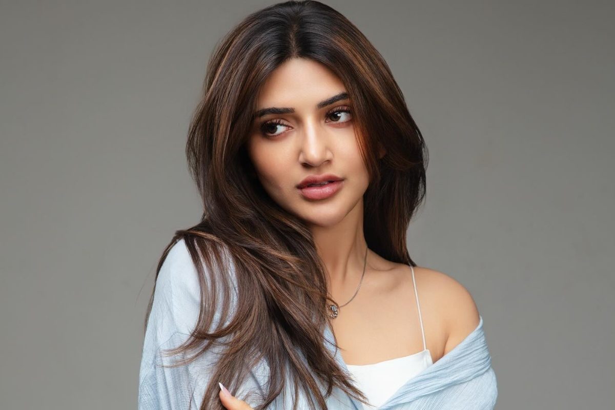 Sreeleela: ఈ పిల్ల మూడ్స్ చూశారా? ఆ పార్ట్ చూపిస్తూ కుర్రాళ్లను టెంప్ట్ చేస్తున్న బ్యూటీ