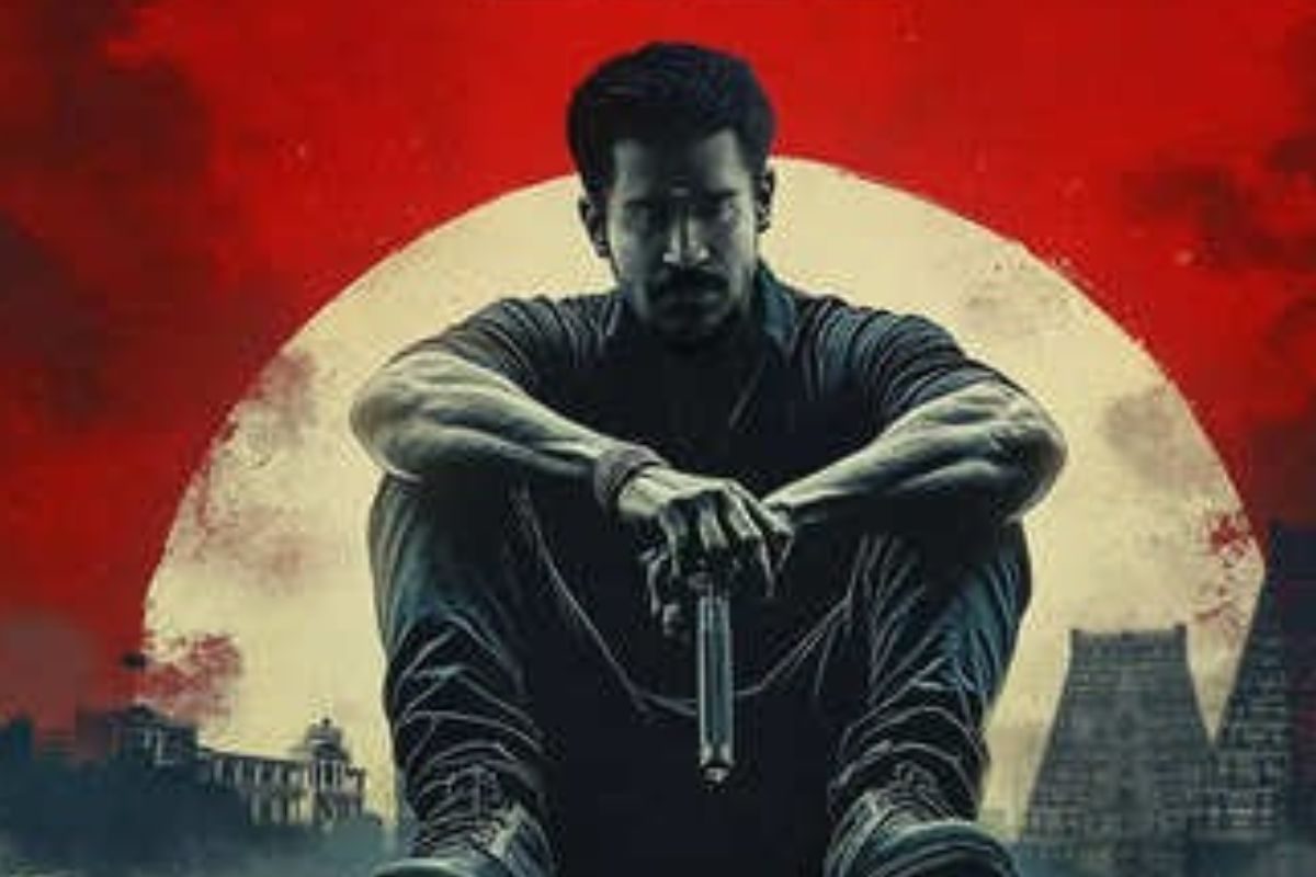 Vijay Antony: విజయ్ ఆంటోనీ 'పరాశక్తి' టైటిల్ పోస్టర్ రిలీజ్.. ఊరమాస్ అంతే!