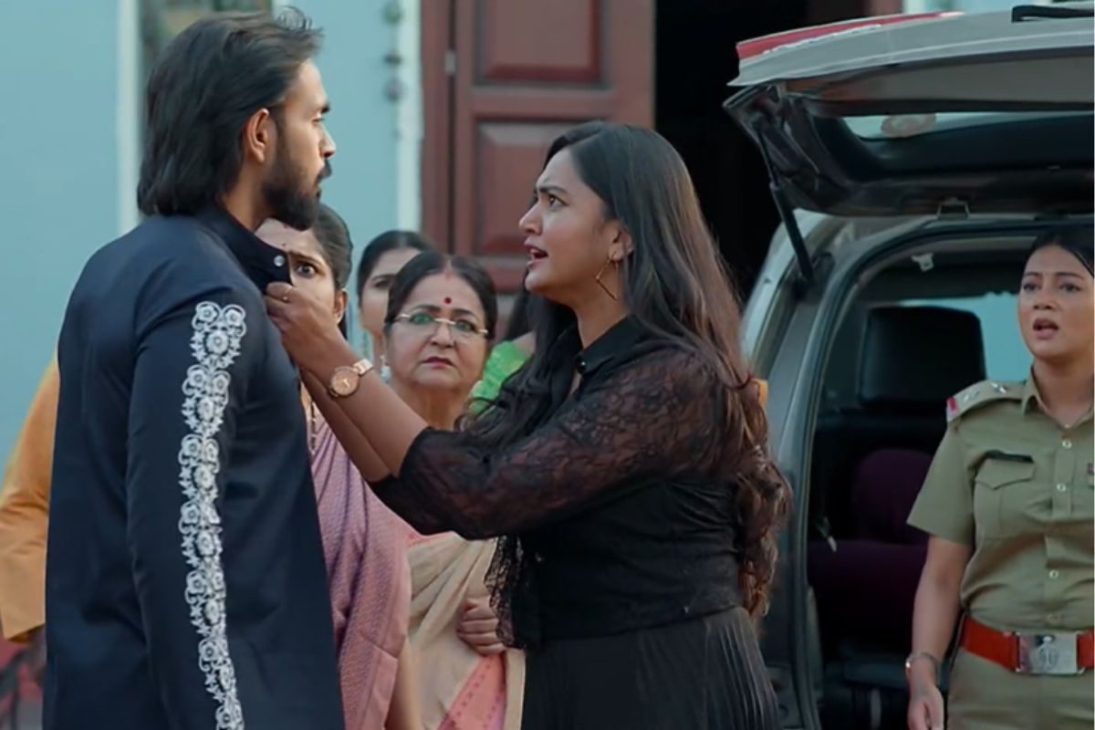 రెండో మొగుడిని చంపేసి రాజ్‌ను అరెస్ట్ చేయించిన అనామిక.. బాప్ రే.. ఏం ఆడది బాబోయ్!