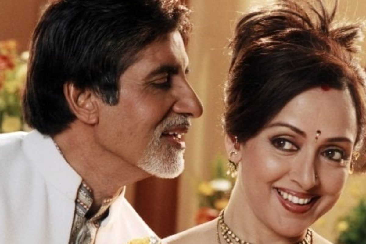 Hema Malini: హీరోతో కెమిస్ట్రీ కోసం బ్లౌజ్ టైట్ చేయమన్న హేమమాలిని.. రియల్ లైఫ్‌లో కూడా చాల