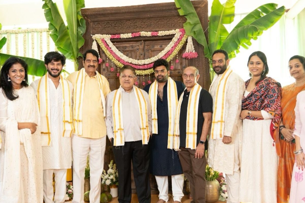 ఘనంగా ప్రారంభమైన ‘ఆకాశంలో ఒక తార' మూవీ.. అప్పుడే హిట్టు వైబ్స్ కనిపిస్తున్నాయిగా!