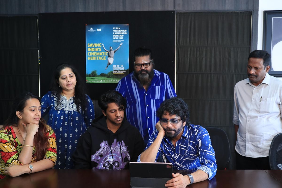 Nagarajuna: తల సినిమా టిక్కెట్ కొన్న నాగార్జున.. 'బంగార్రాజు'రా మన మన్మధుడు!