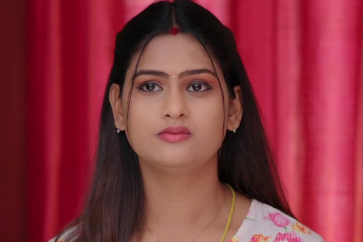 పల్లెటూరు నాకు నచ్చదు.. ఈ శృతి మరీ ఓవర్ యాక్షన్ అబ్బా.. అమెరికా నుంచి వచ్చింది మరీ!