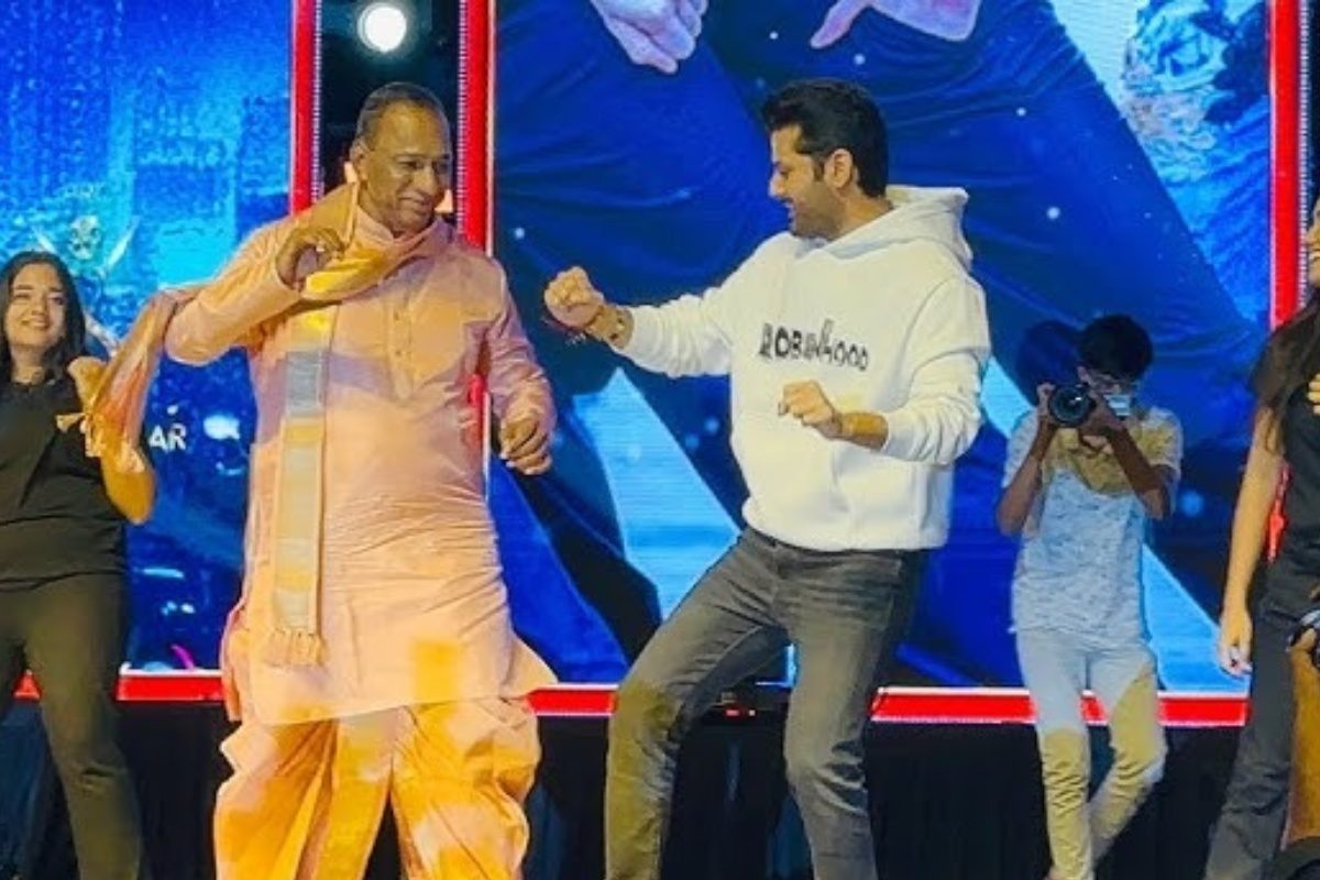 Nithiin: హీరో నితిన్‌తో మంత్రి మల్లారెడ్డి మాస్ స్టెప్పులు.. వీడియో వైరల్