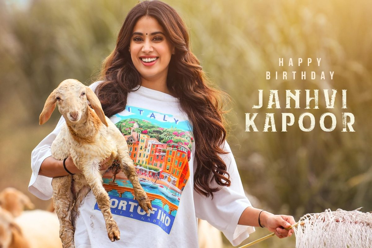 RC16: జాన్వీ కపూర్ బర్త్ డే సర్‌ప్రైజ్ అదుర్స్.. ఈ కొత్త పోస్టర్ చూశారా?