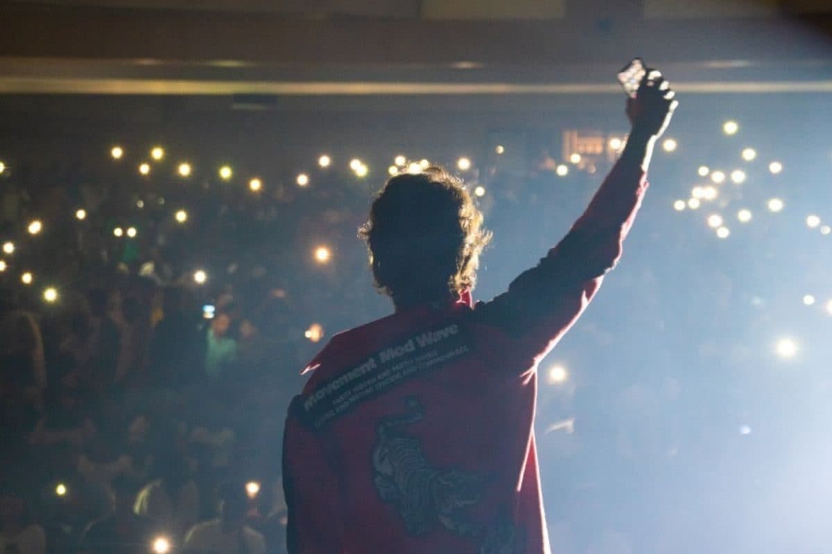 రూ.100 కోట్ల సినిమా కోసం సగం రెమ్యునరేషన్ త్యాగం చేసిన టాలీవుడ్ స్టార్ హీరో.. ఎవరో తెలుసా?