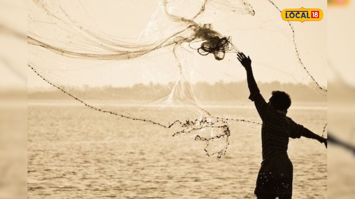 Viral: చేపల కోసం వల వేశారు.. లాగి చూస్తే బిత్తరపోయి, పరుగులు పెట్టారు ...