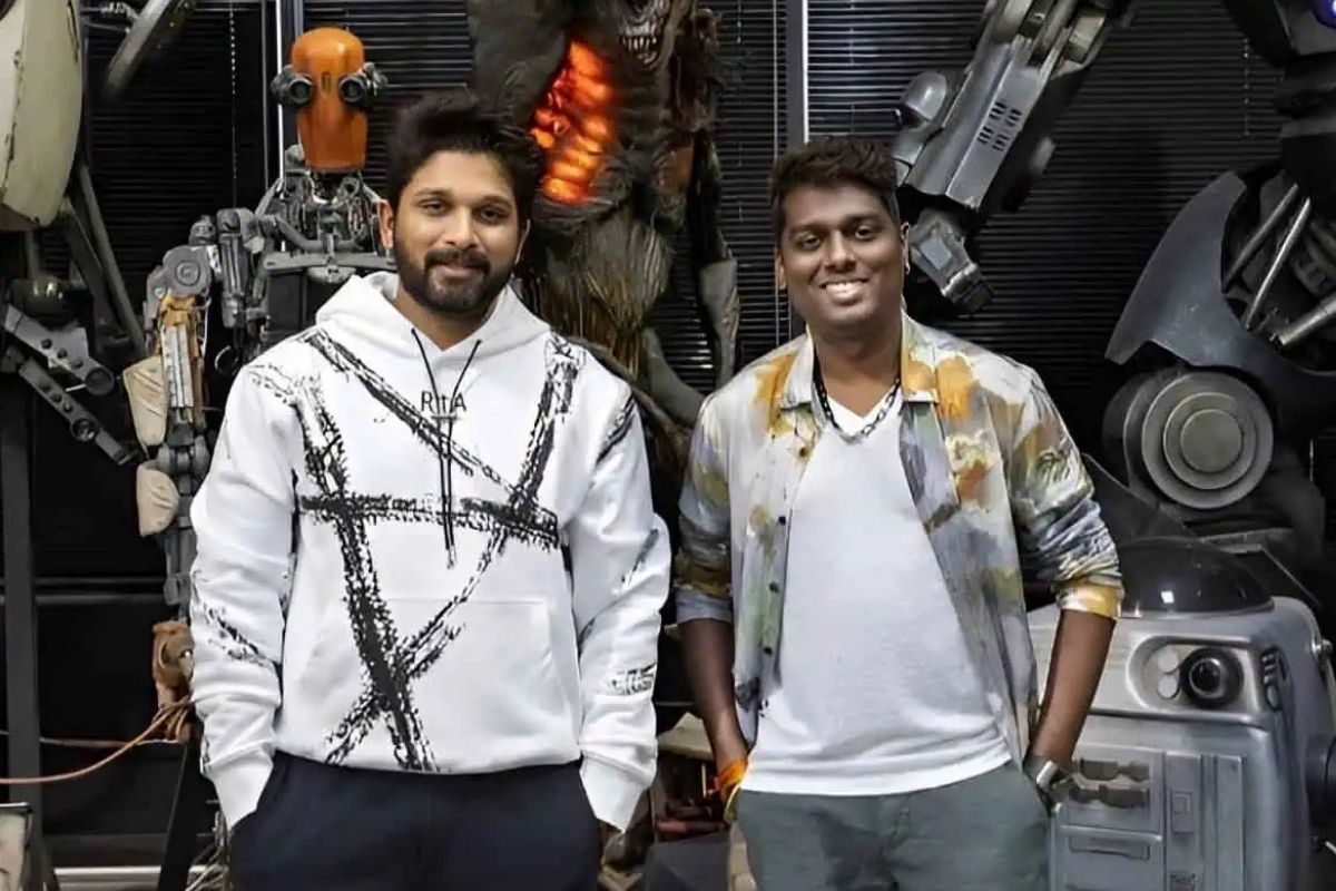 Allu Arjun: ఏంటీ.. అల్లు అర్జున్ ట్రిపుల్ రోల్ చేస్తున్నాడా? పోతారు హైప్‌తో అందరూ పోతారు!